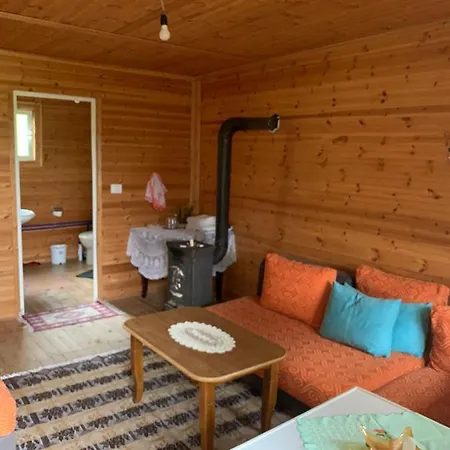 Origjina Farm Chalet