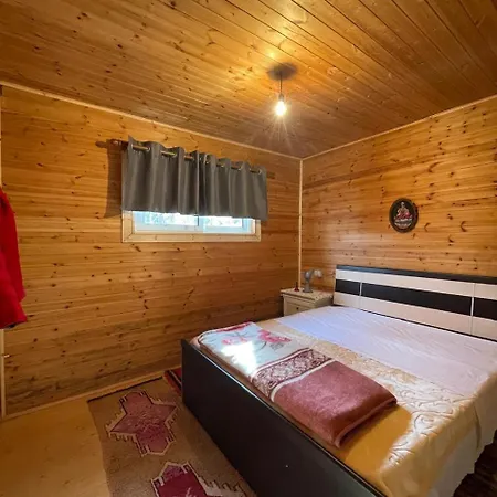 Chalet Origjina Farm *