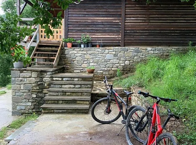 Origjina Farm * Përmet